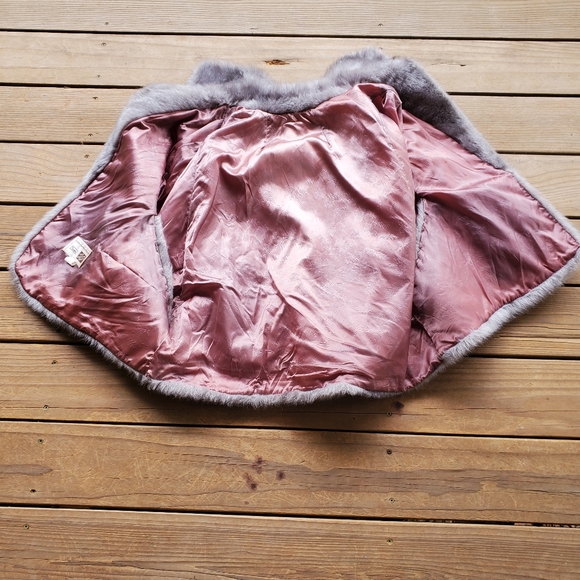 Vintage 60s Faux Fur - Picture 5 of 7